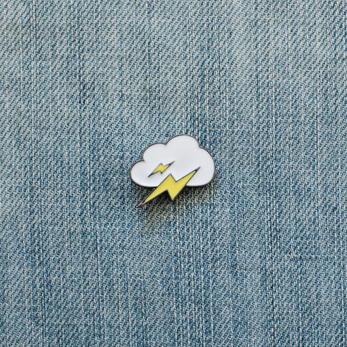 Enamel pin (1 option)